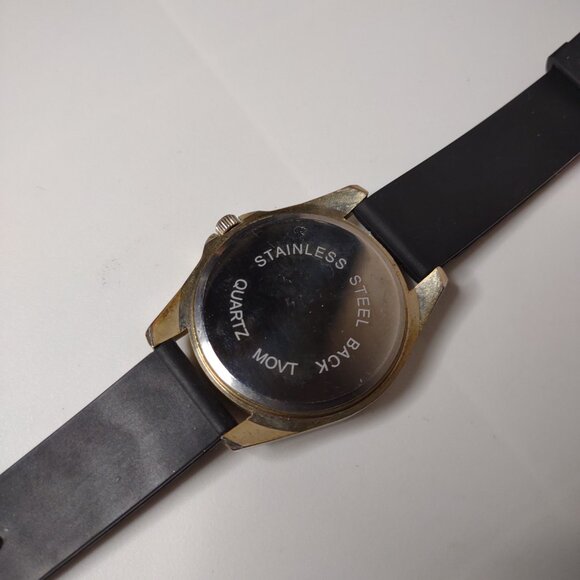 Lucky Elephant Watch With Black Rubber Band - Picture 6 of 10